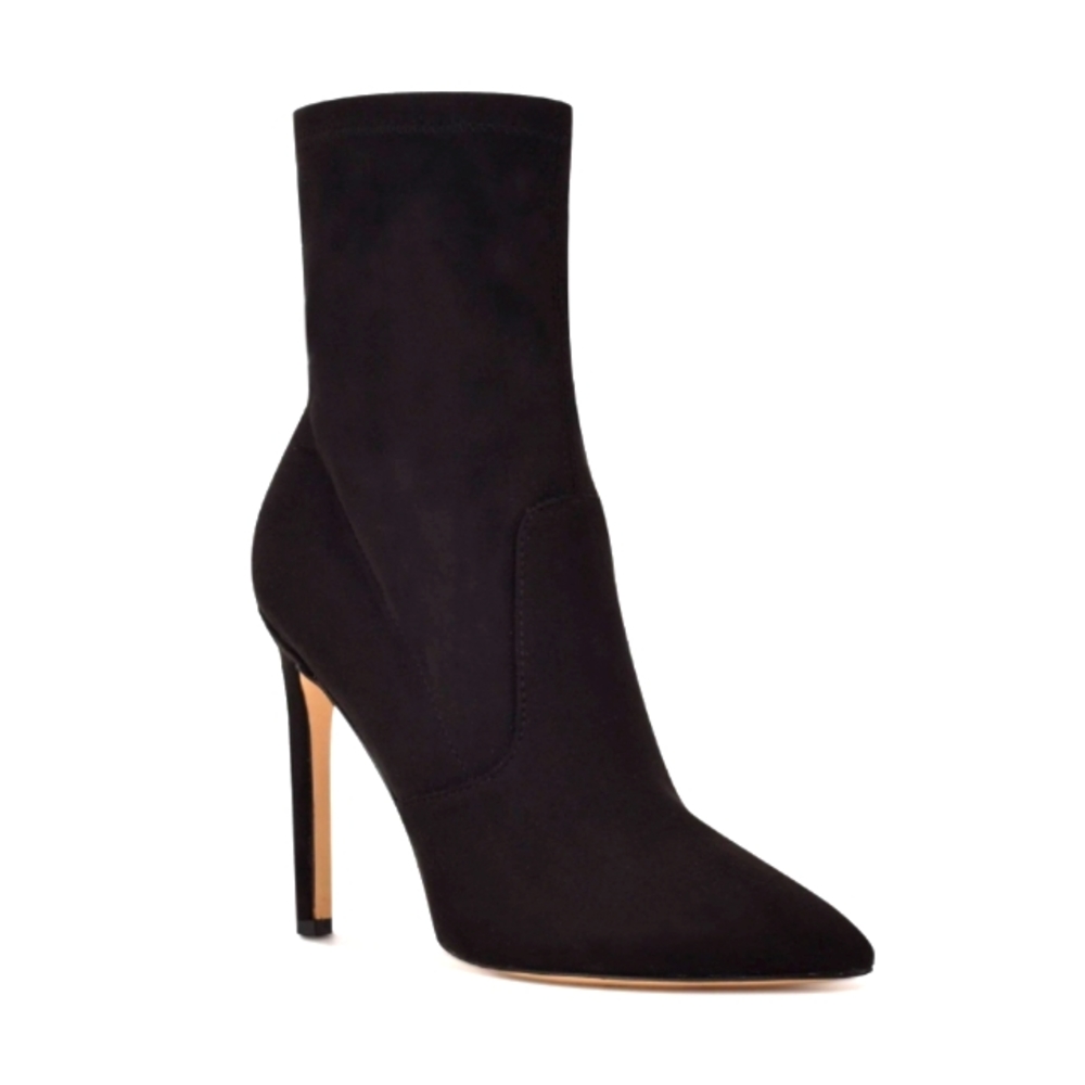 SHE & IN NWOT Shoe booties